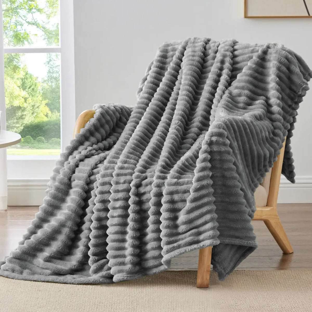 Fleece Throw Blanket, 300 GSM Super Soft Blanket, 3D Stripe Texture Fluffy Blanket, Throw Blanket for Couch, Sofa, Bed, Living Room, Home Decor, All Seasons, Decorative, Gift Idea,back to school,back to school shopping,sohochic