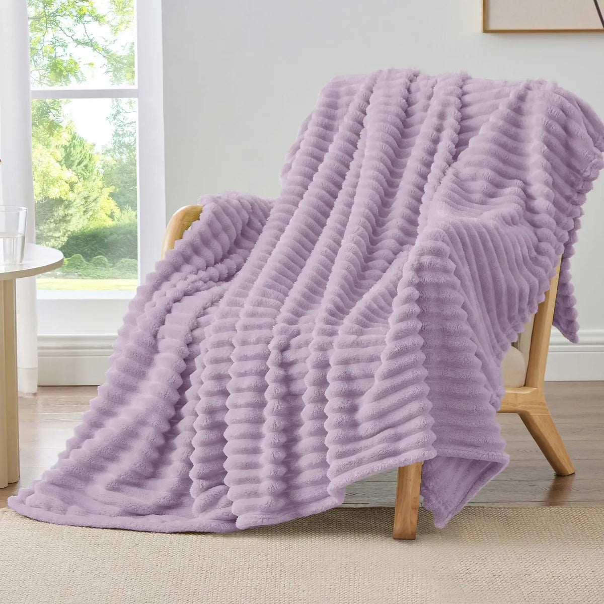 Fleece Throw Blanket, 300 GSM Super Soft Blanket, 3D Stripe Texture Fluffy Blanket, Throw Blanket for Couch, Sofa, Bed, Living Room, Home Decor, All Seasons, Decorative, Gift Idea,back to school,back to school shopping,sohochic