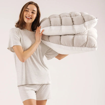 Soft Quilted Puff Grid Design Pillow, Fluffy Plush Bed Pillow with Cloud Like Comfort, Breathable Support Pillow for Side, Back & Stomach Sleepers, Cozy Bed Pillow for Better Sleep